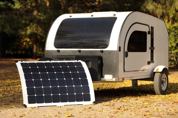 Droplet trailer with solar panel